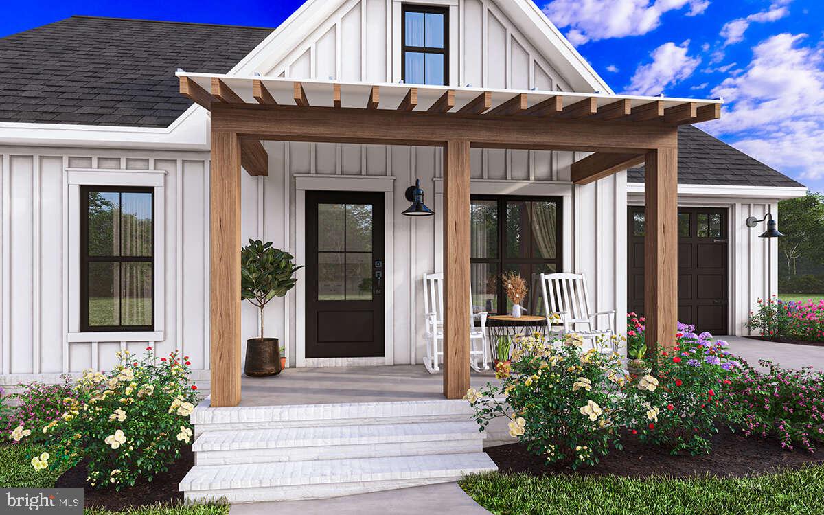 CAPTAIN'S COVE - Residential