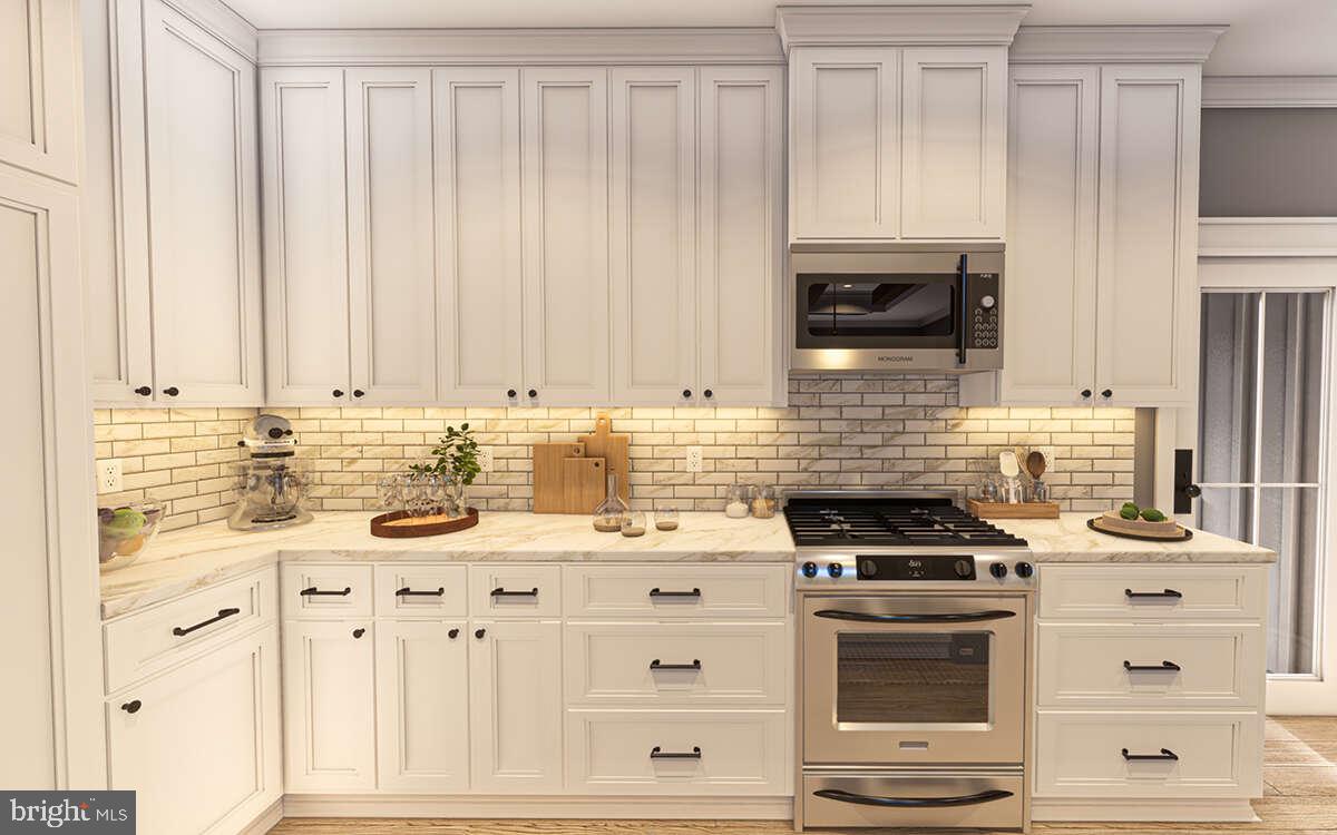 CAPTAIN'S COVE - Residential