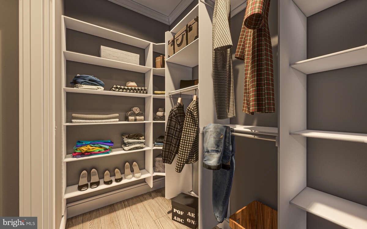 CAPTAIN'S COVE - Residential