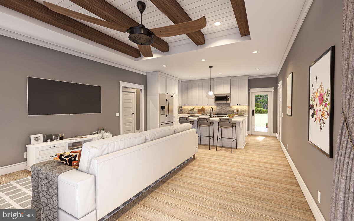 CAPTAIN'S COVE - Residential