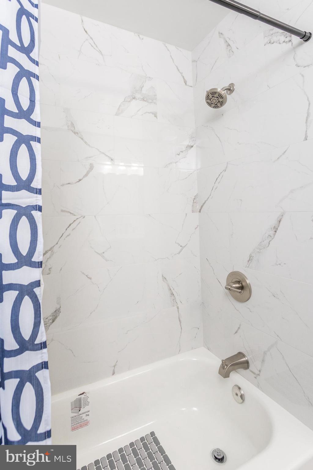 HIGHVIEW PARK - Residential