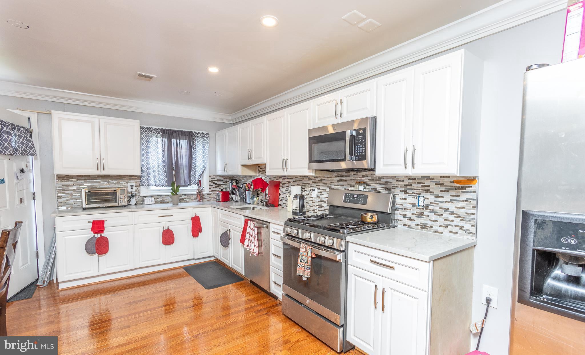 HIGHVIEW PARK - Residential