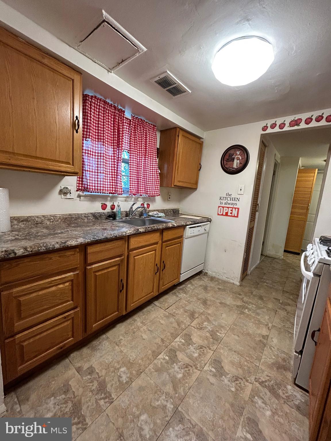 LIBERTY ESTATES - Residential