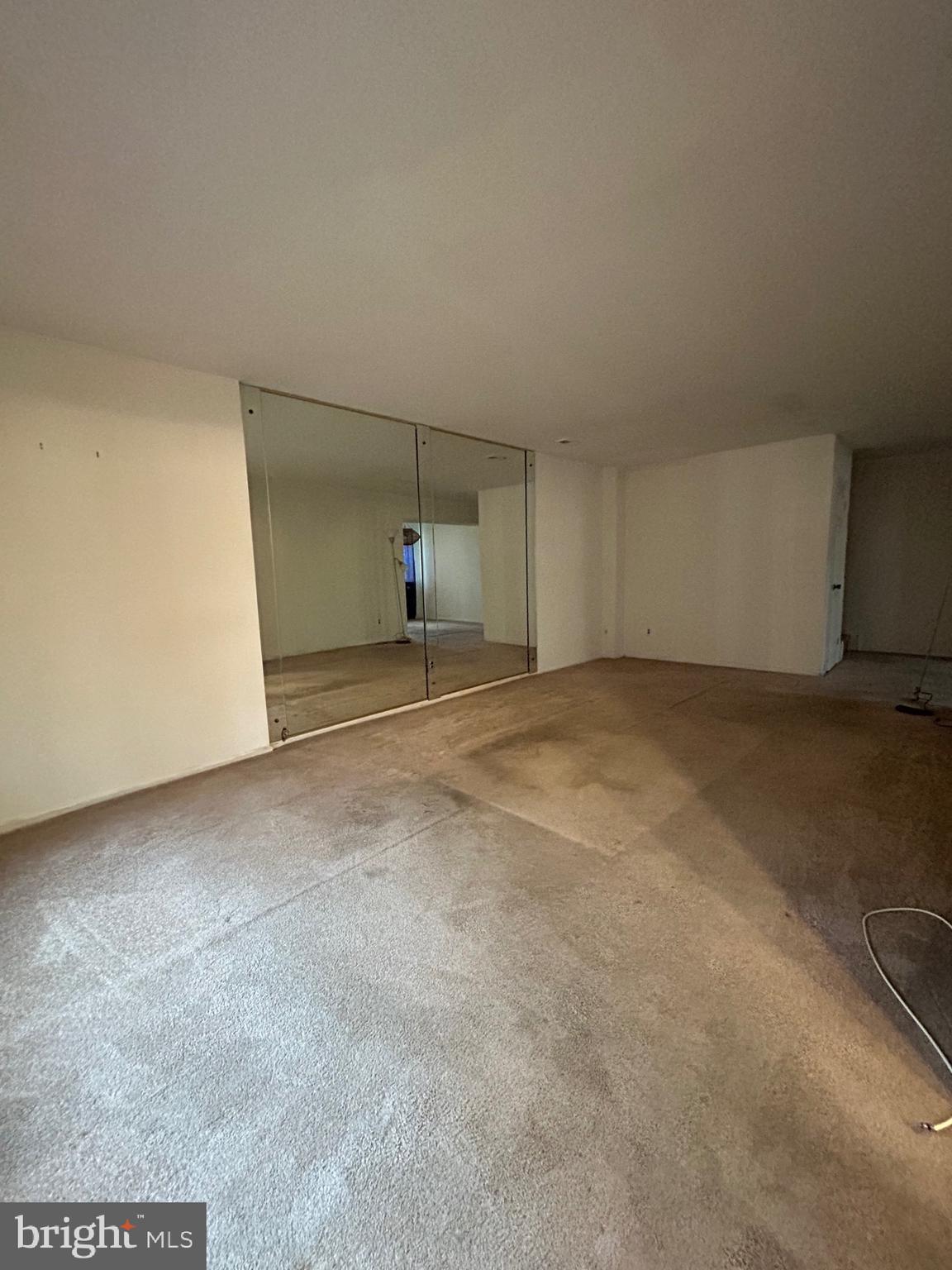 LIBERTY ESTATES - Residential