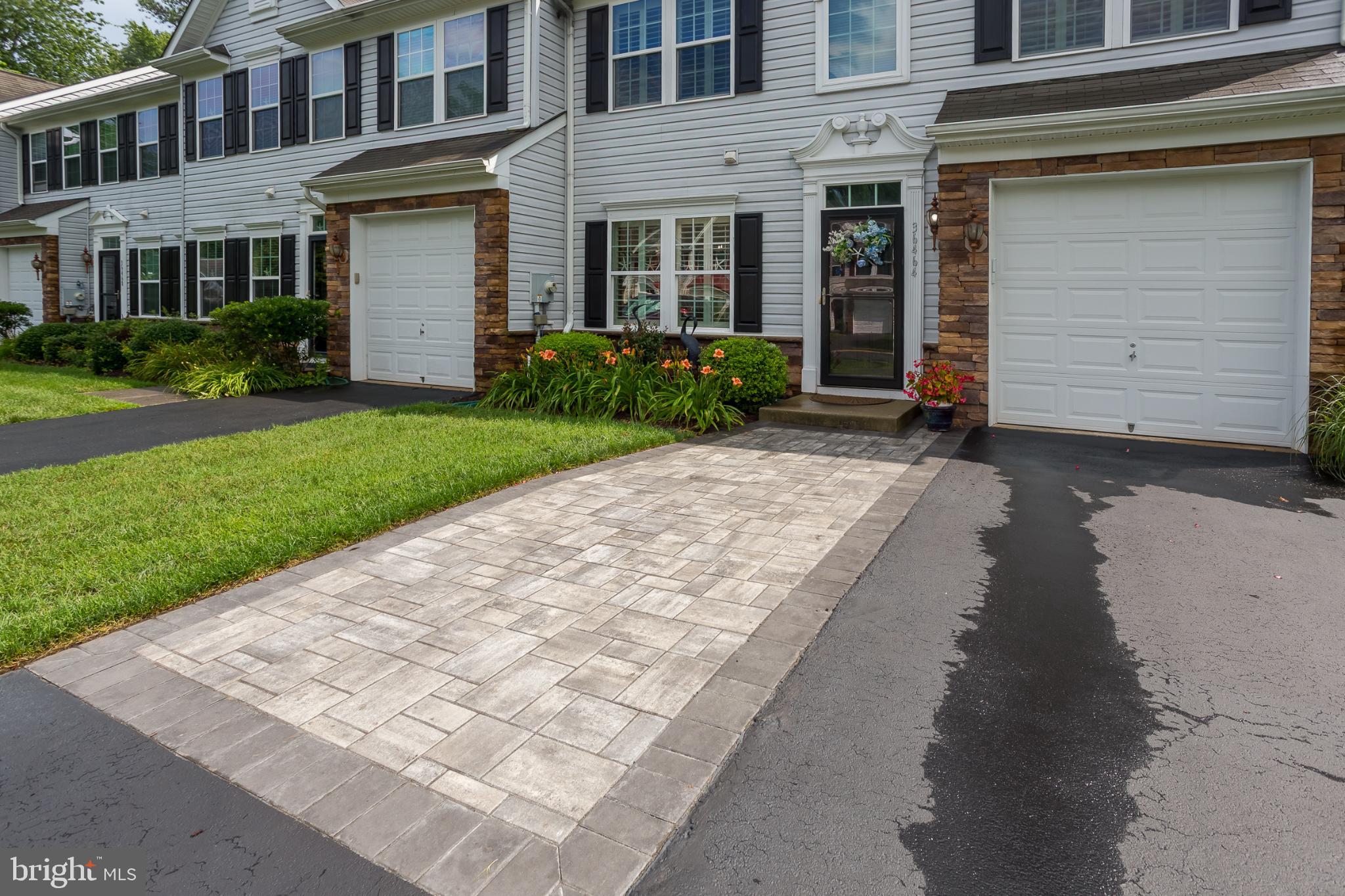 36464 RIDGESHORE LANE