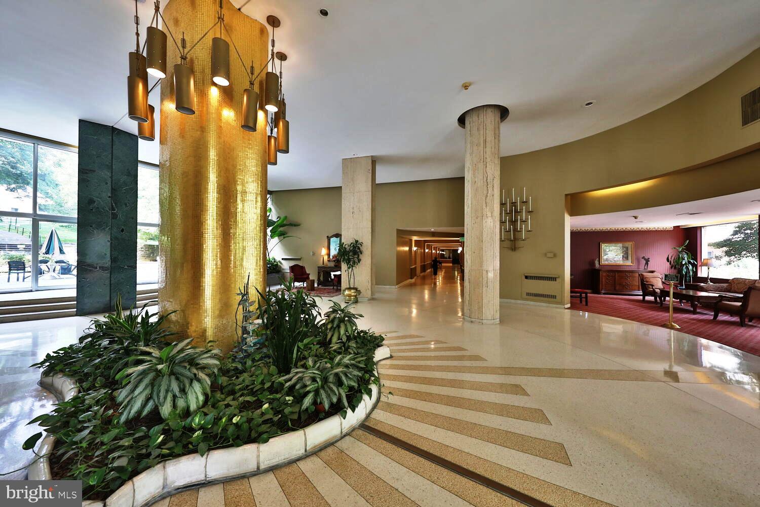 ELKINS PARK HOUSE - Residential