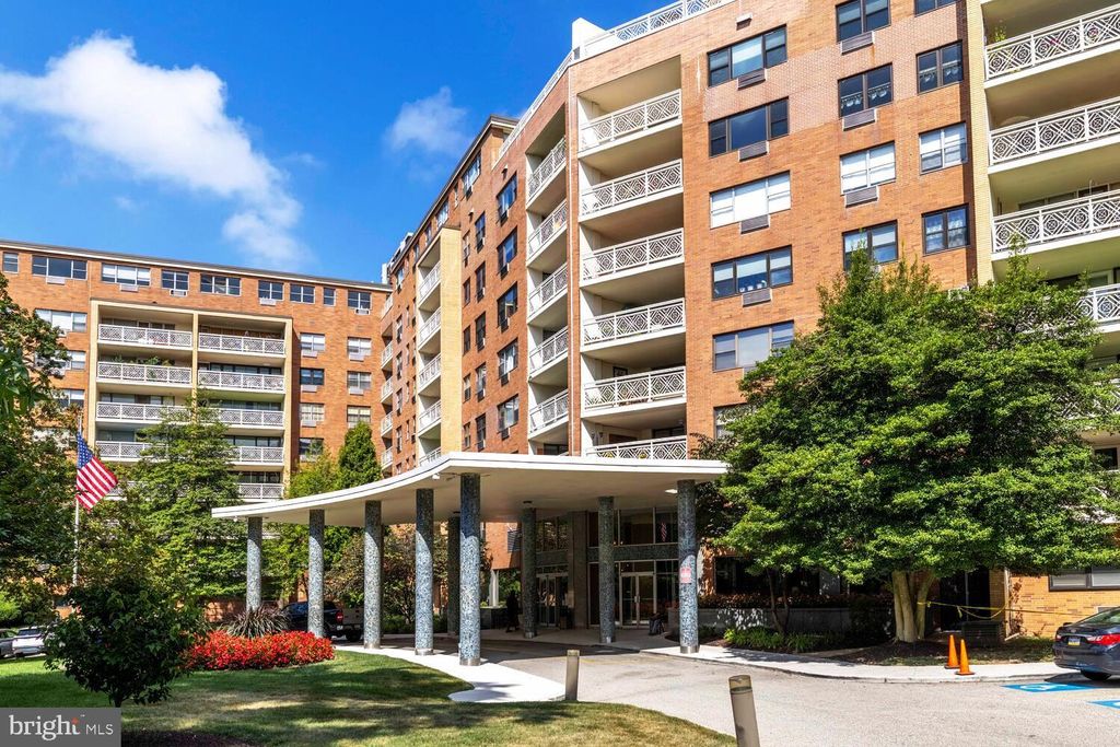 Photo of 7900 Old York Road #907-A, ELKINS PARK, PA 19027 (MLS # PAMC2159638)