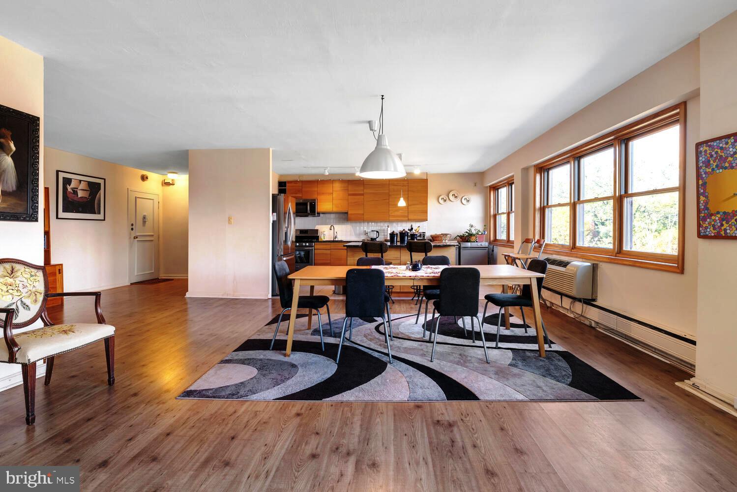 ELKINS PARK HOUSE - Residential