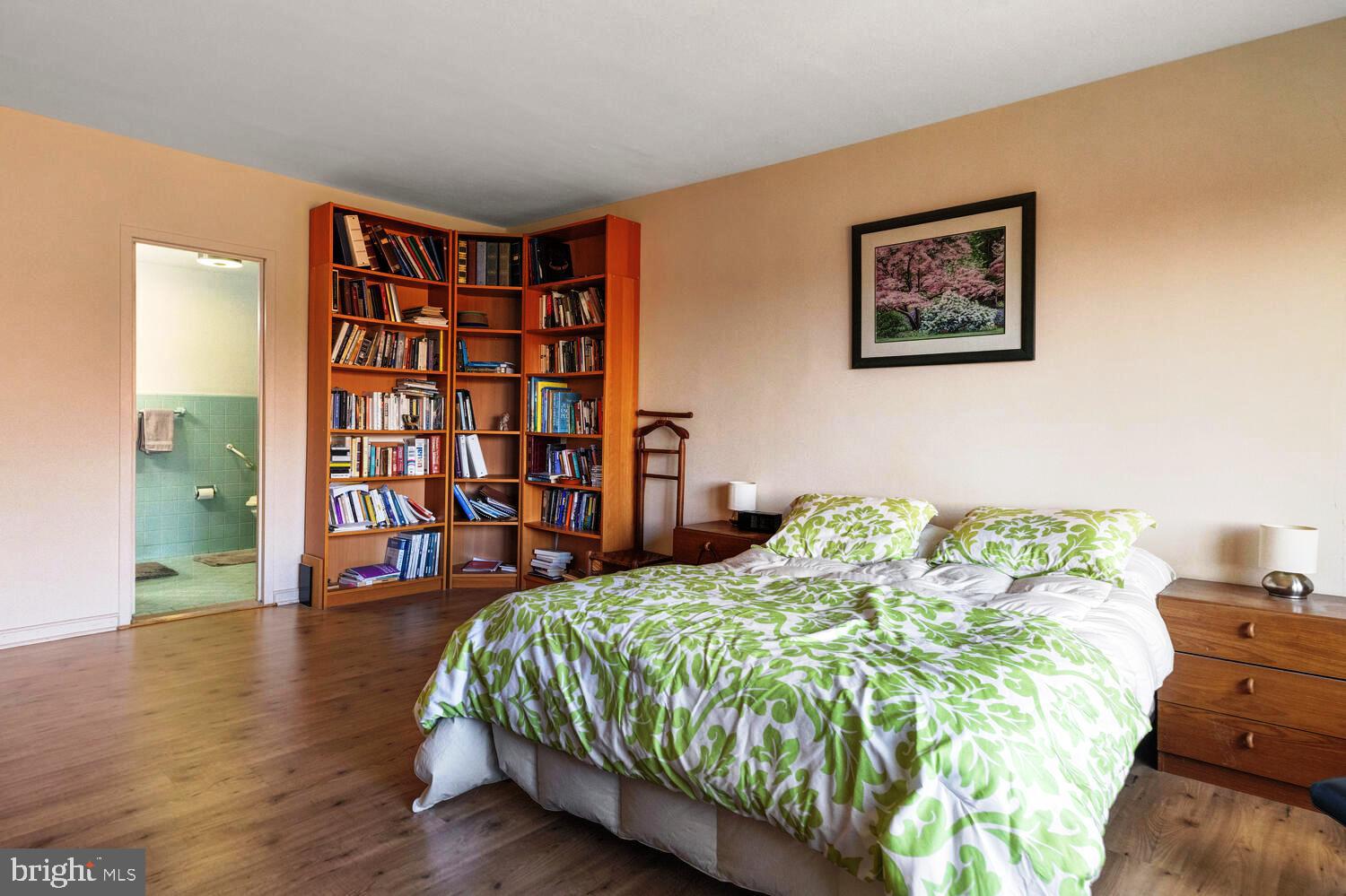 ELKINS PARK HOUSE - Residential