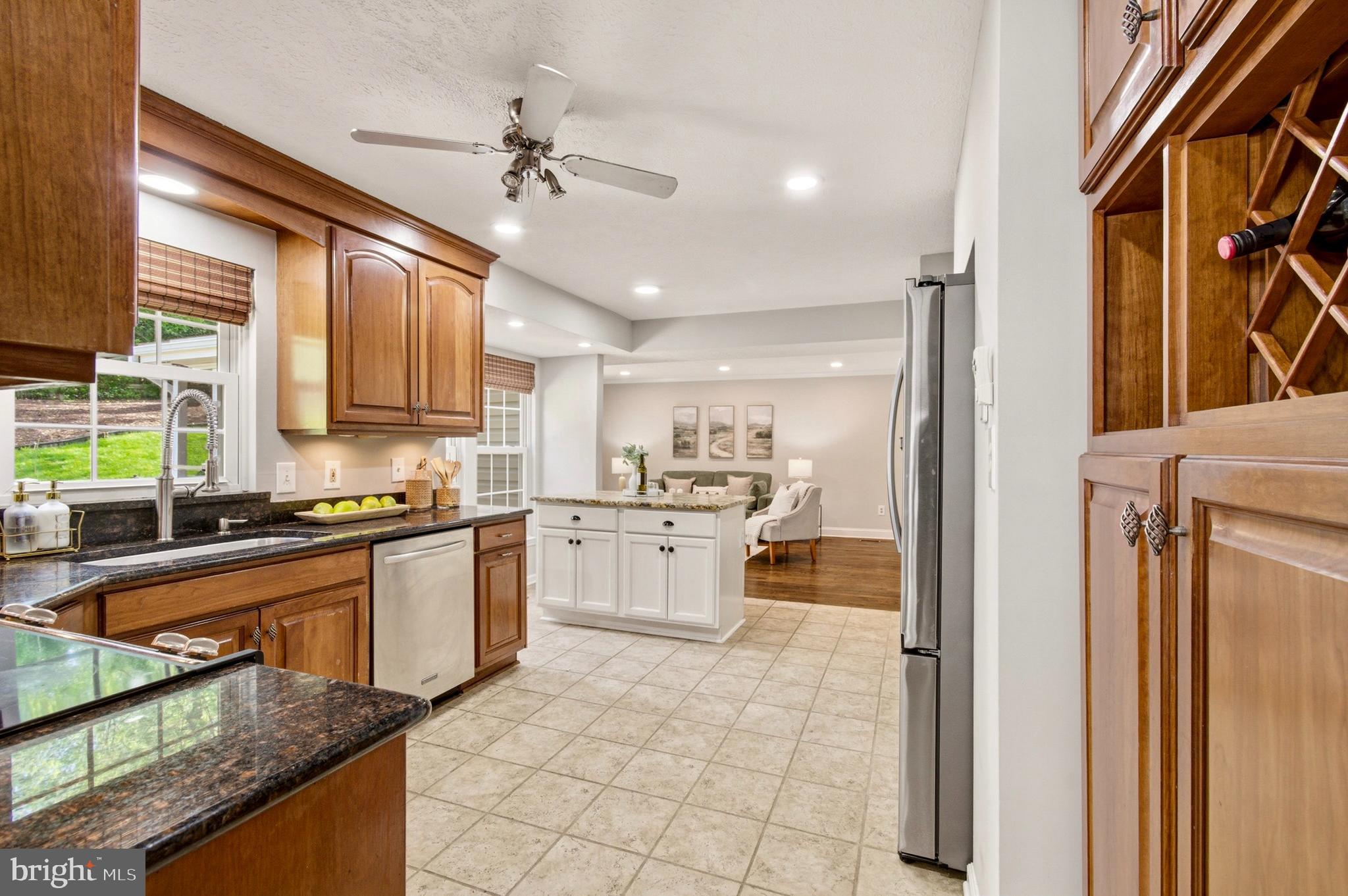 WHEATFIELD - Residential