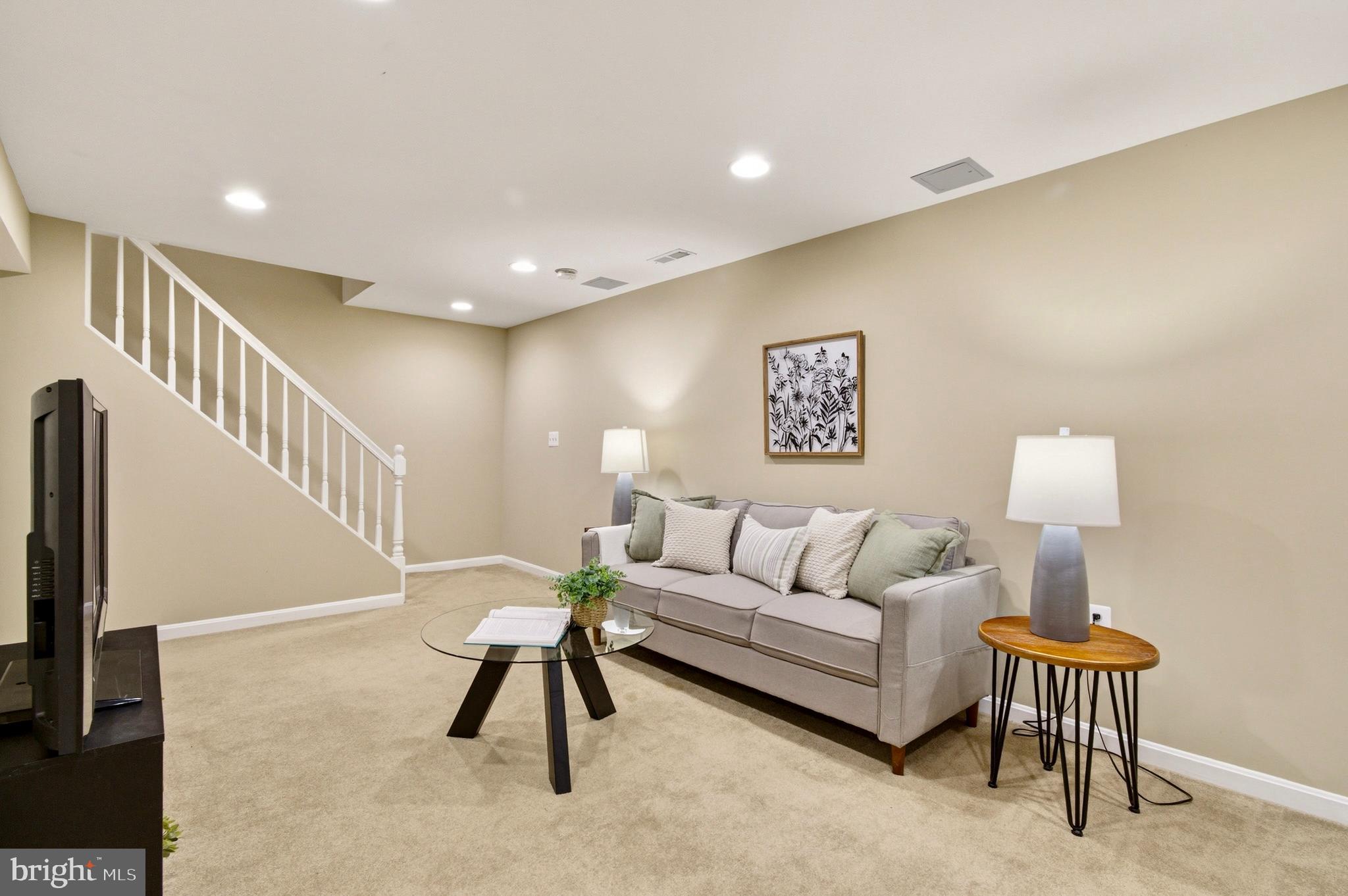 WHEATFIELD - Residential