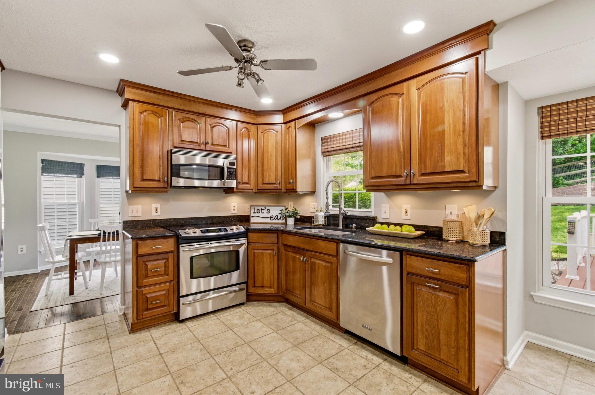 WHEATFIELD - Residential