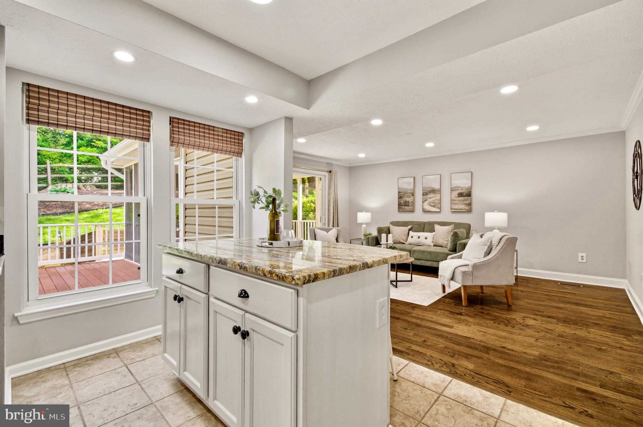 WHEATFIELD - Residential