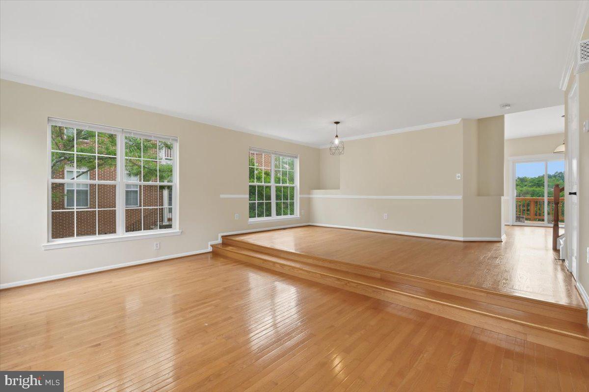 5539 JOWETT COURT