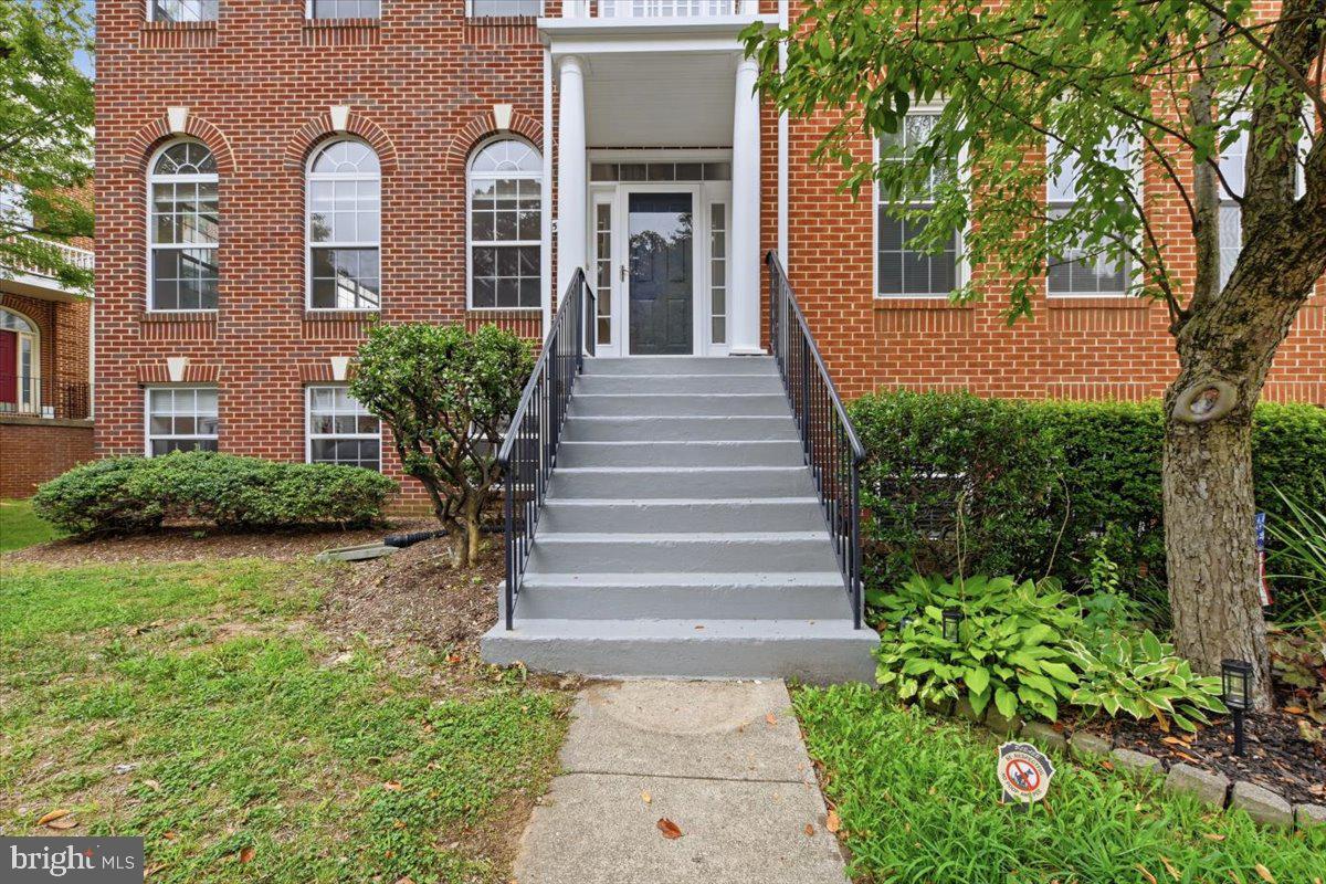 5539 JOWETT COURT
