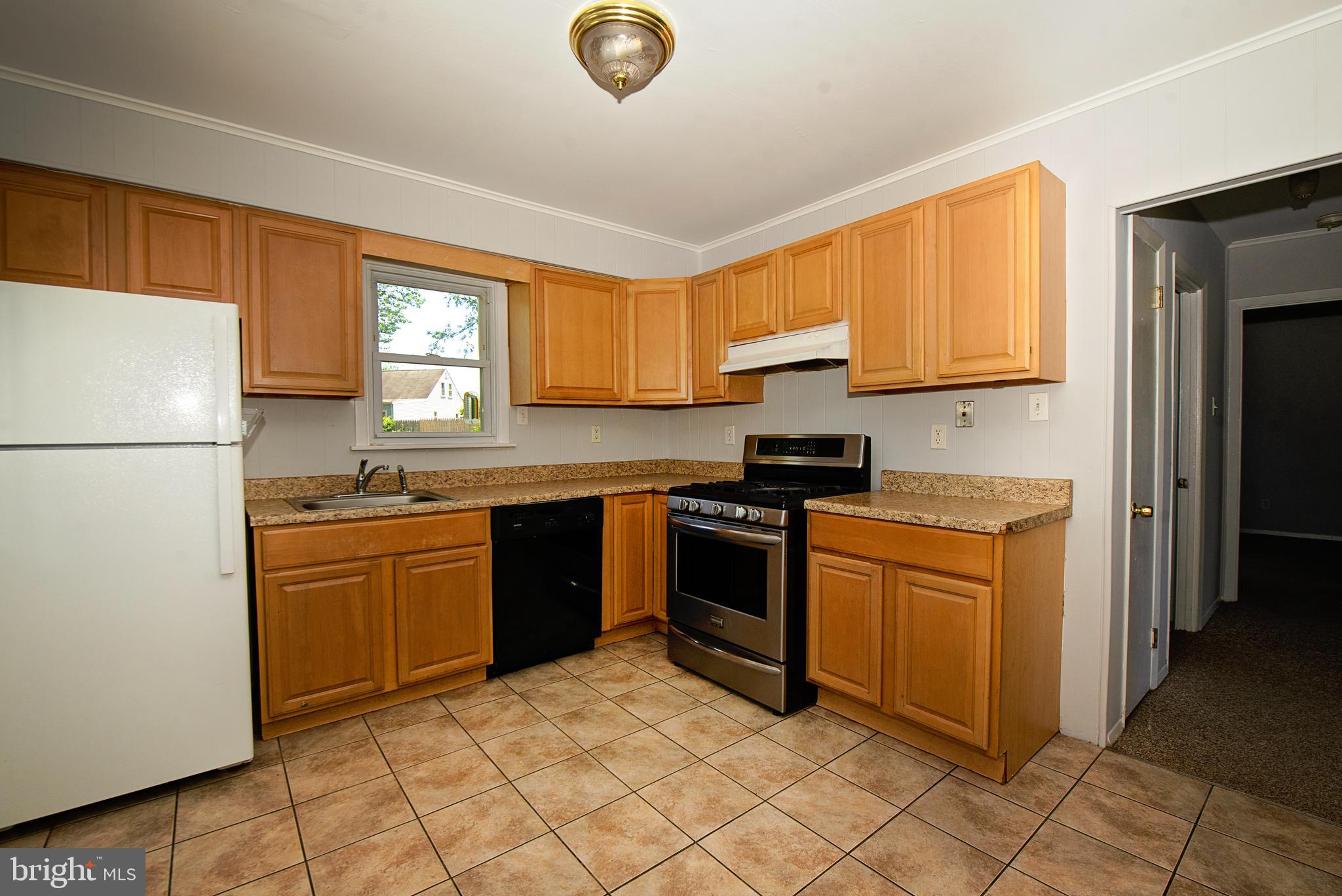 214 DAVID PLACE