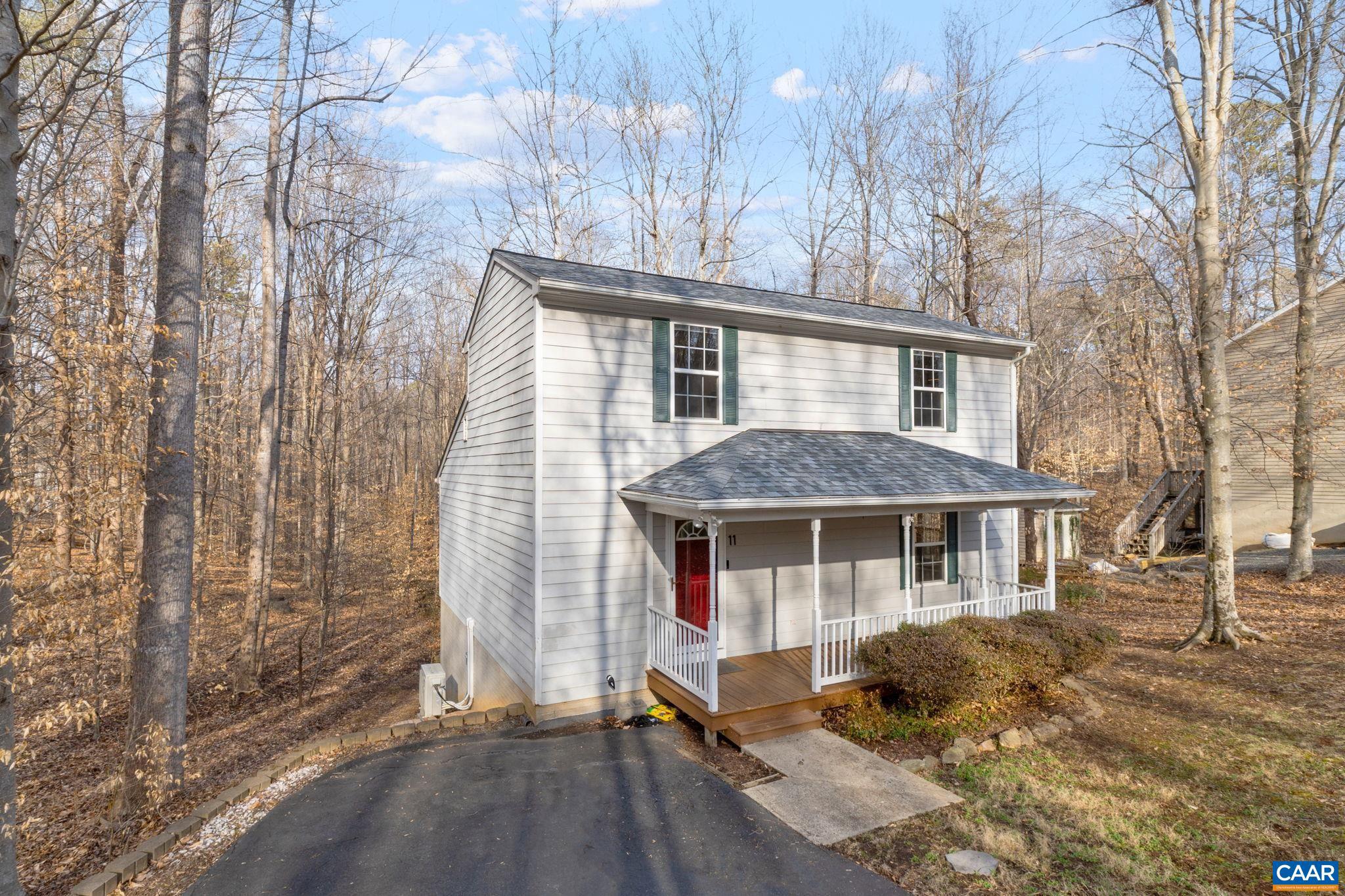 LAKE MONTICELLO - Residential