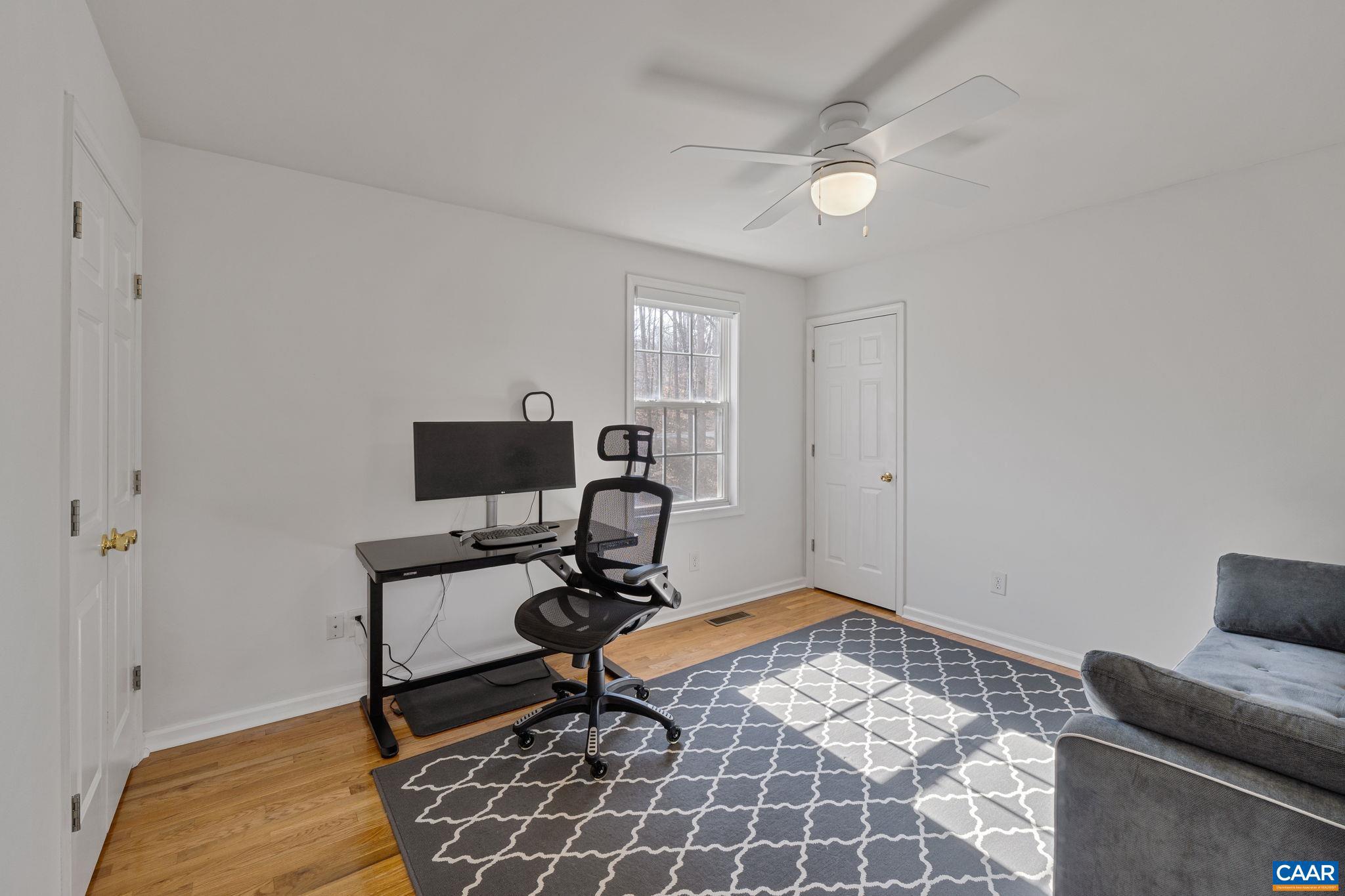 LAKE MONTICELLO - Residential