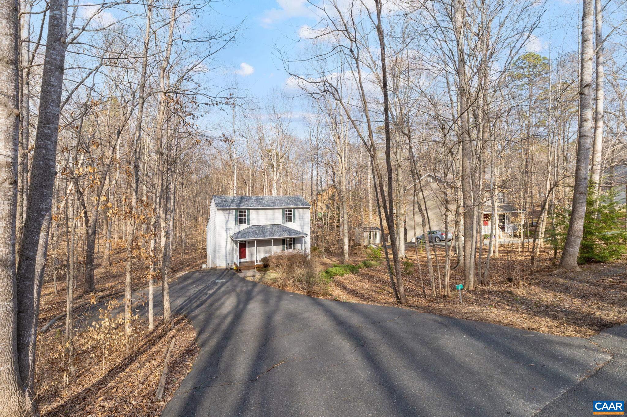 LAKE MONTICELLO - Residential