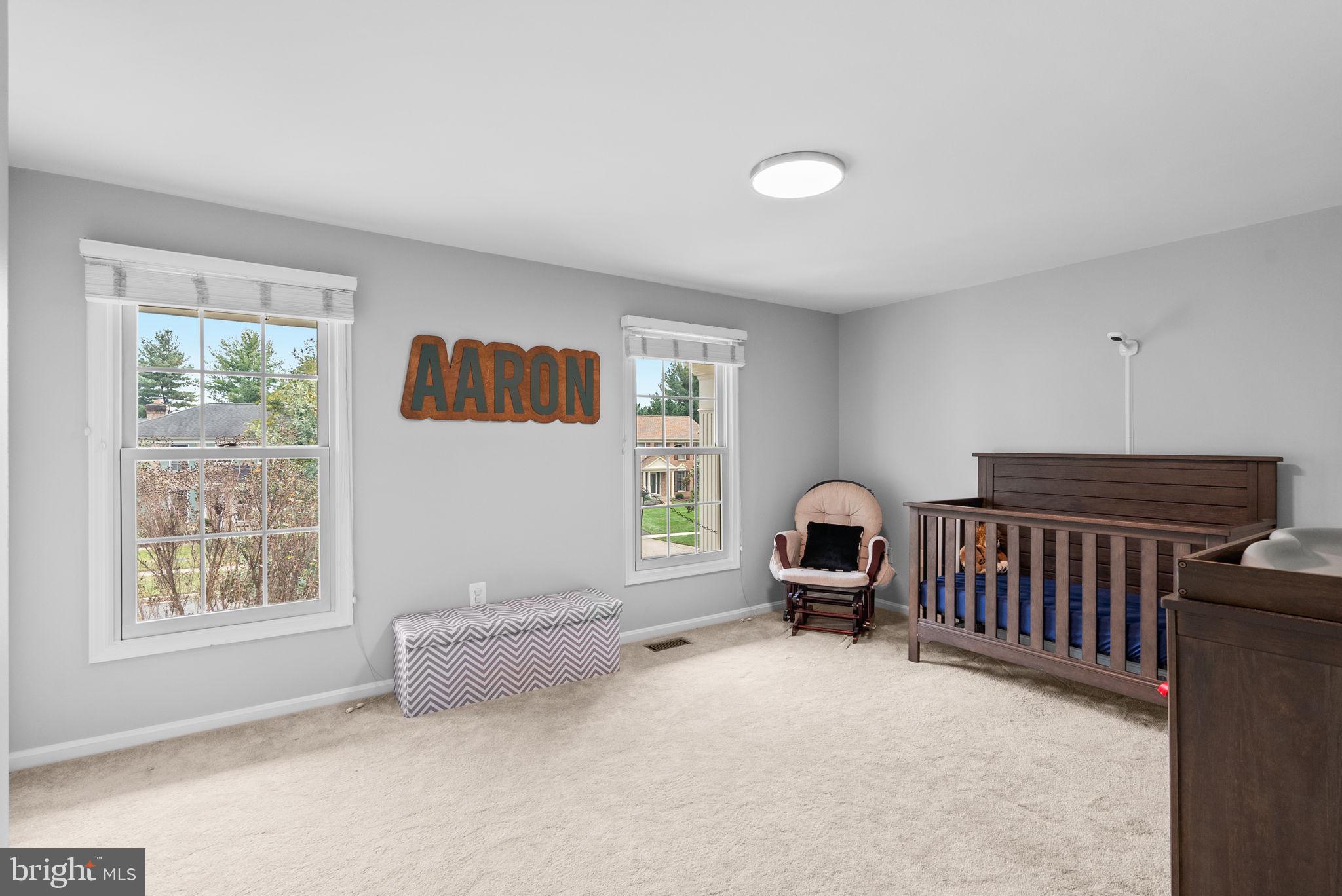 POTOMAC CHASE - Residential