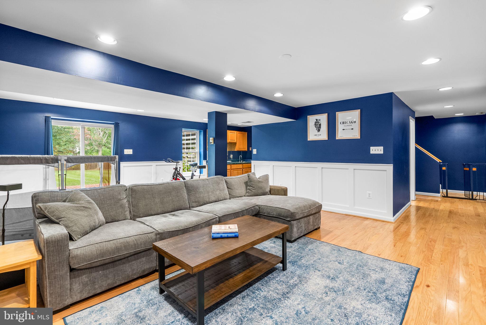 POTOMAC CHASE - Residential