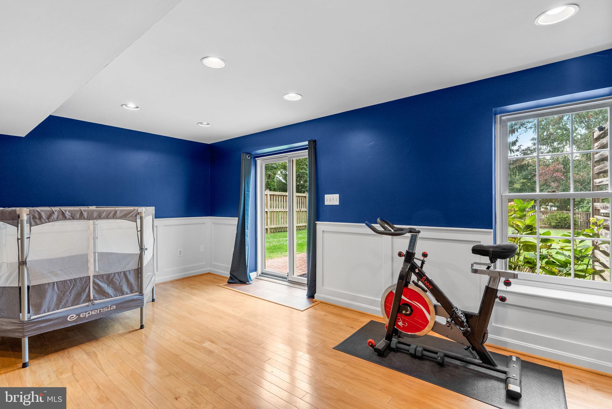 POTOMAC CHASE - Residential