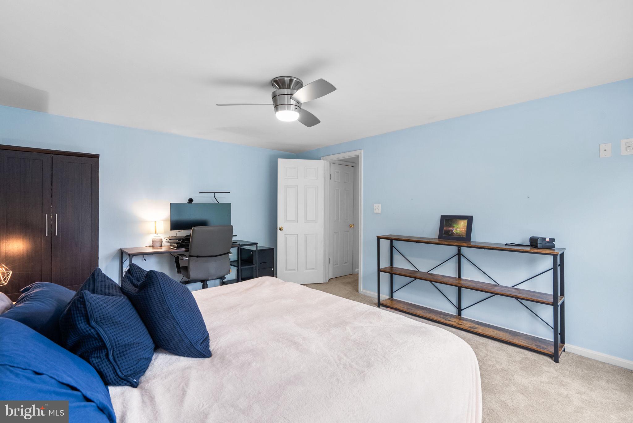 POTOMAC CHASE - Residential