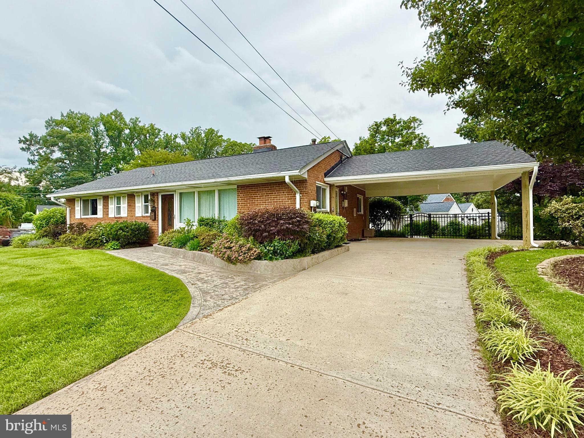 5413 IVES PLACE