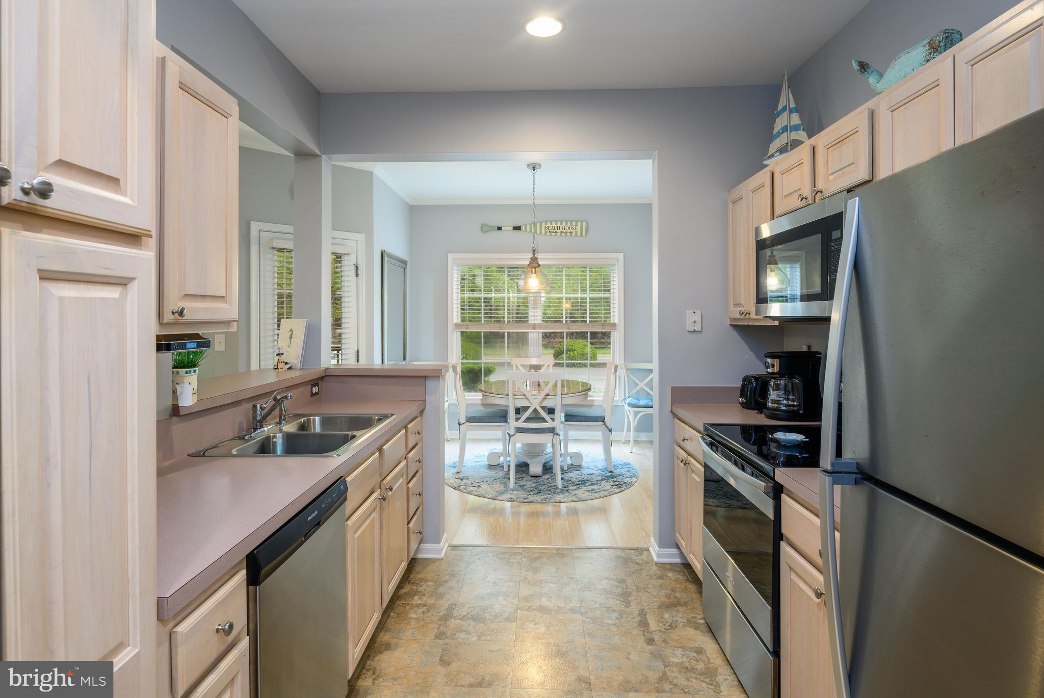 CAPTIVA SANDS - Residential