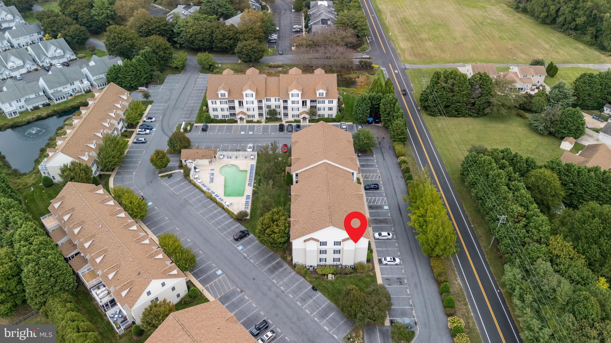 4302 SANDPIPER DRIVE