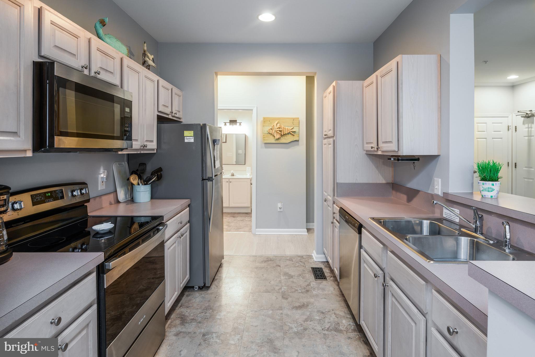 CAPTIVA SANDS - Residential