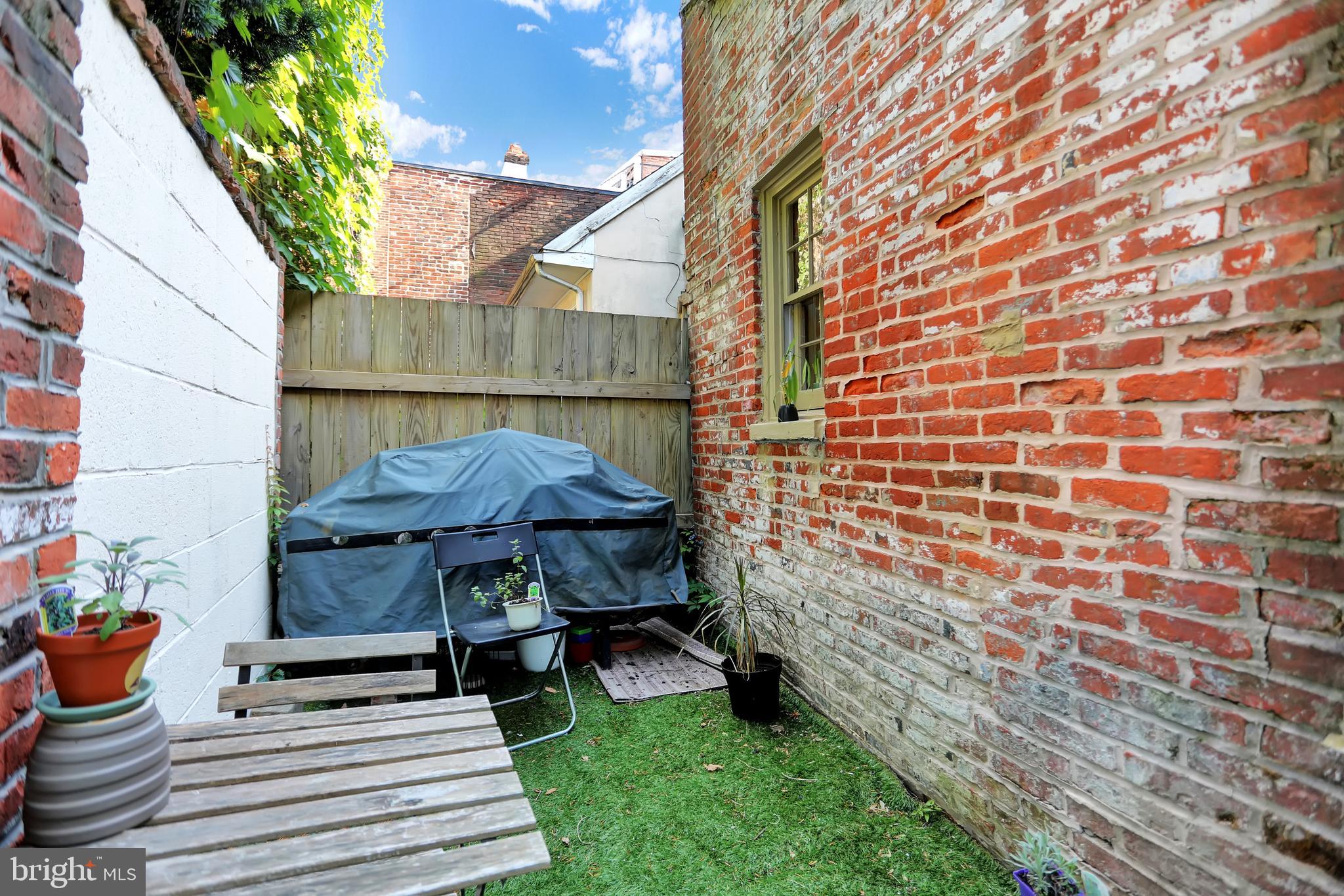 FELLS POINT HISTORIC DISTRICT - Residential