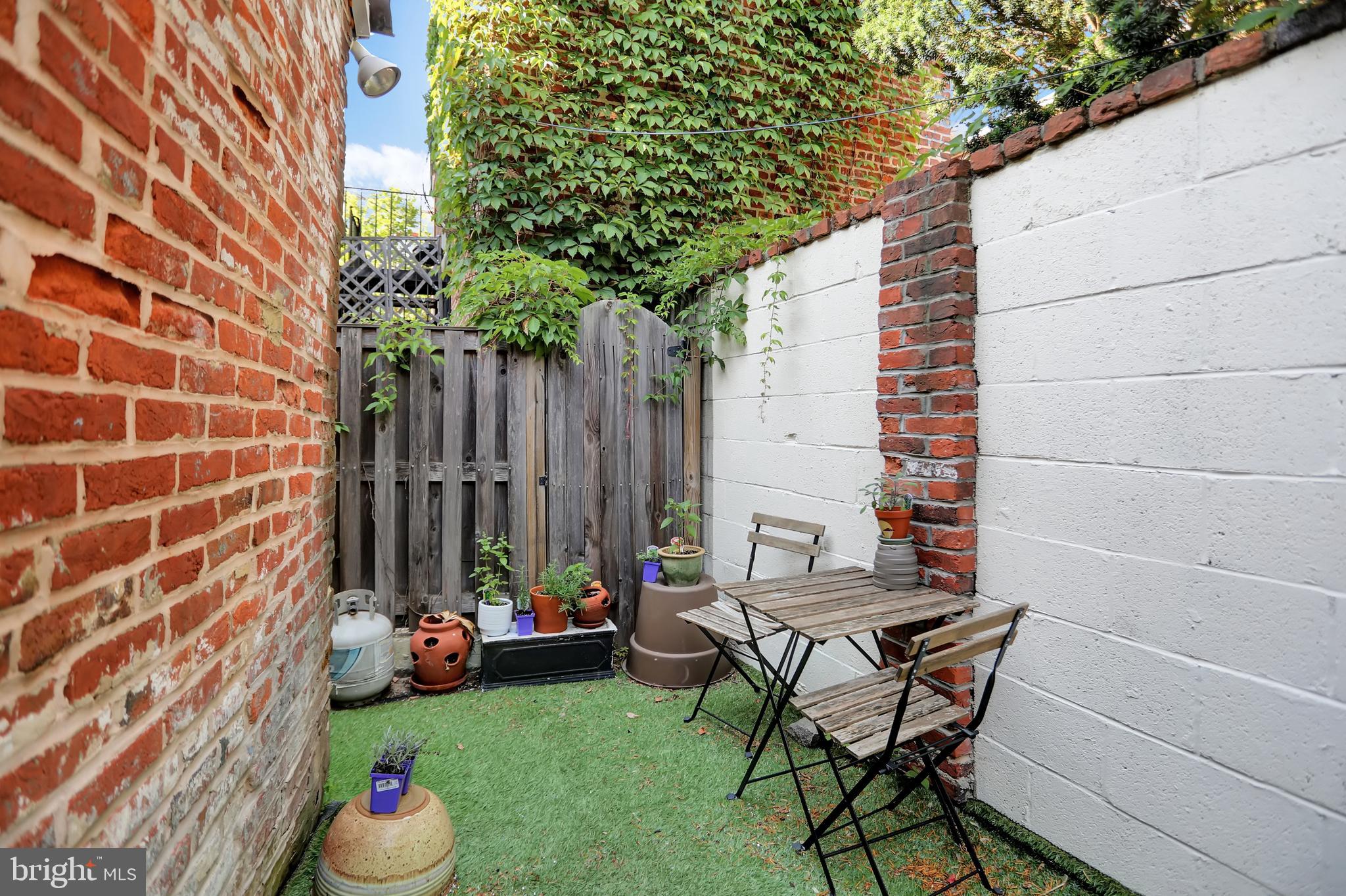 FELLS POINT HISTORIC DISTRICT - Residential