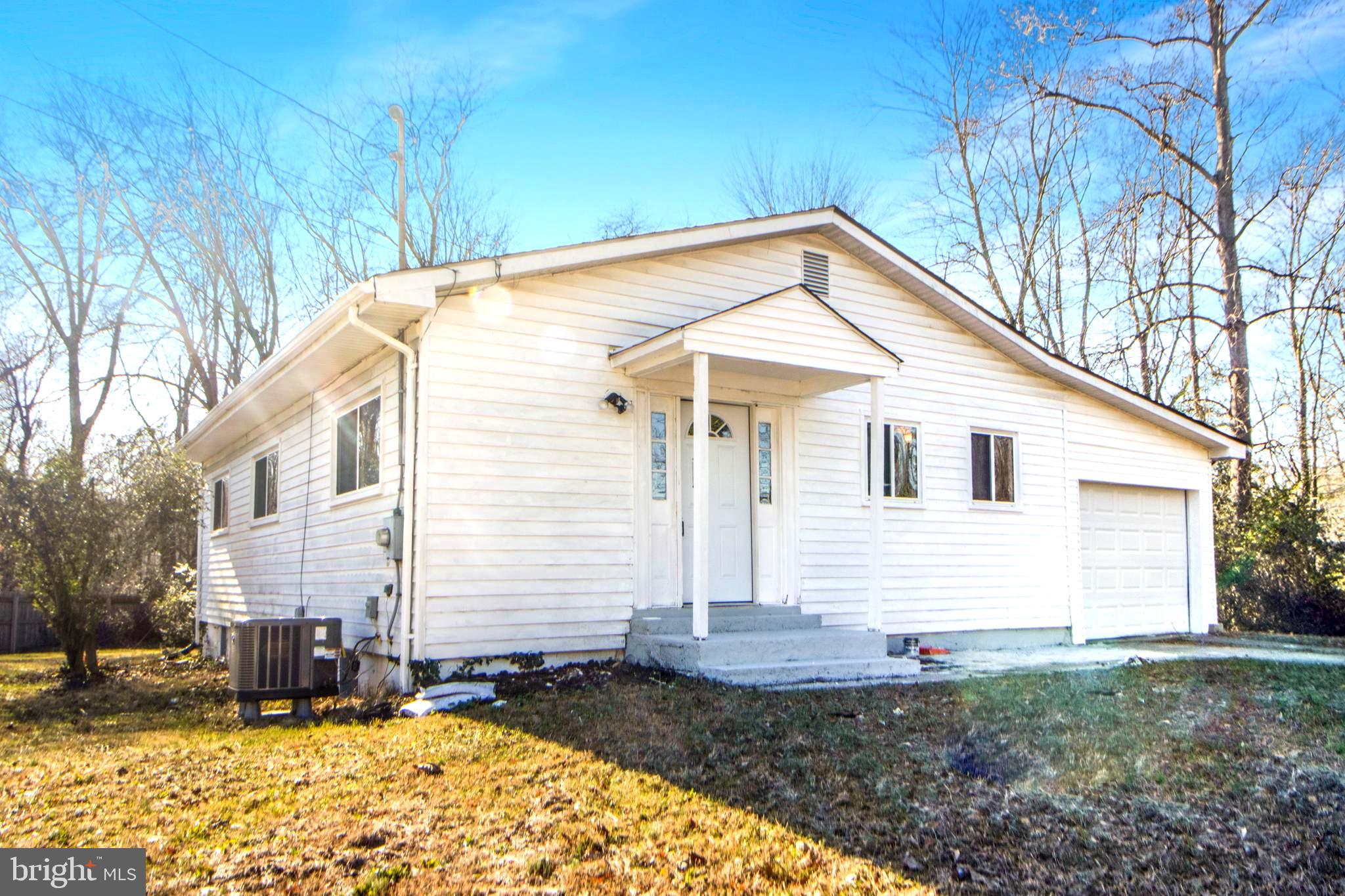 SOUTH HAMPTON VILLAGE SU - Residential