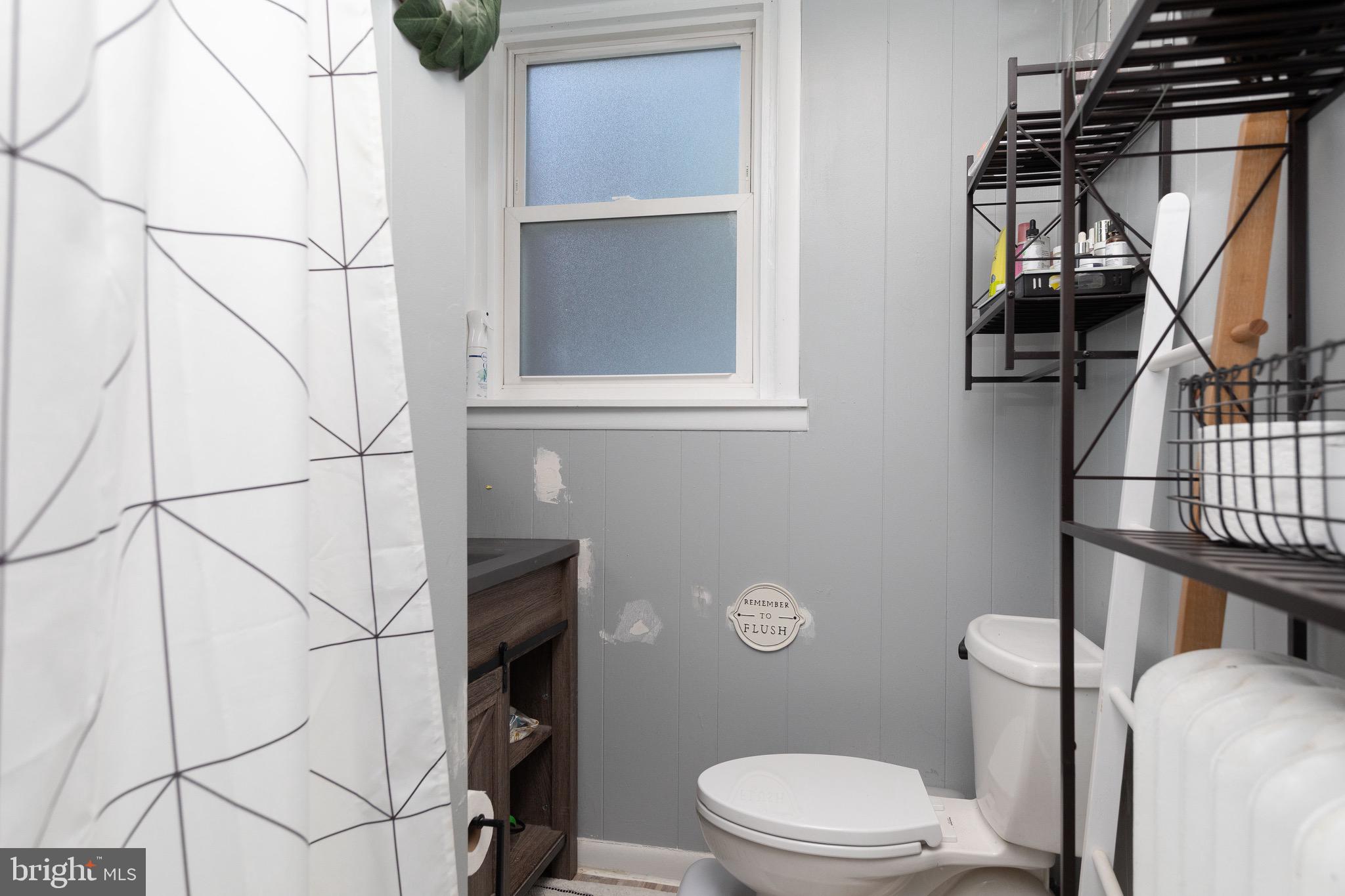 ROXBOROUGH - Residential