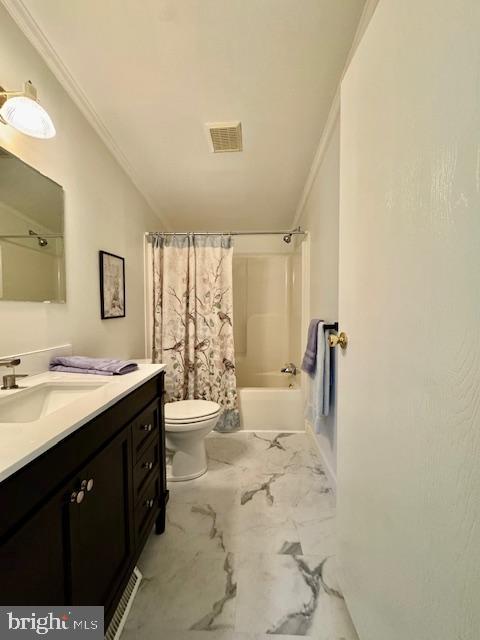 CECIL WOODS - Residential