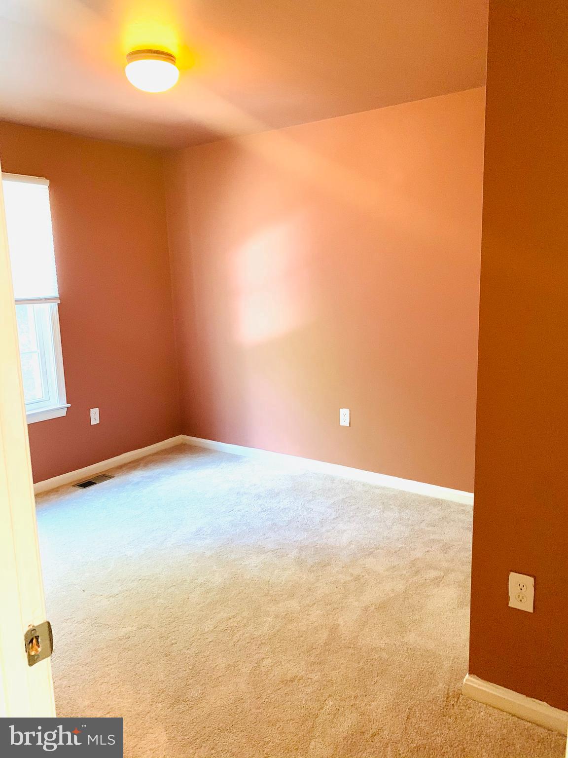 DALE CITY - Residential Lease