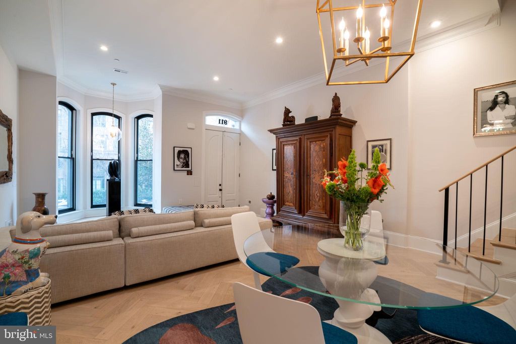 Photo of 911 M Street NW, WASHINGTON, DC 20001 (MLS # DCDC2250970)