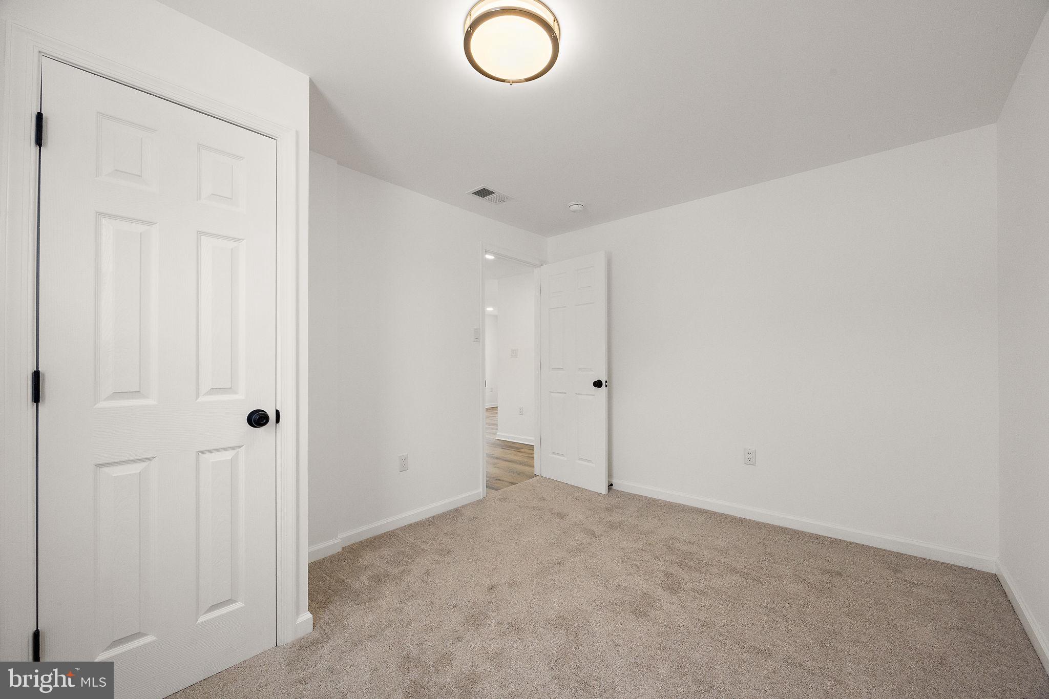 BROOKLAND TERRACE - Residential