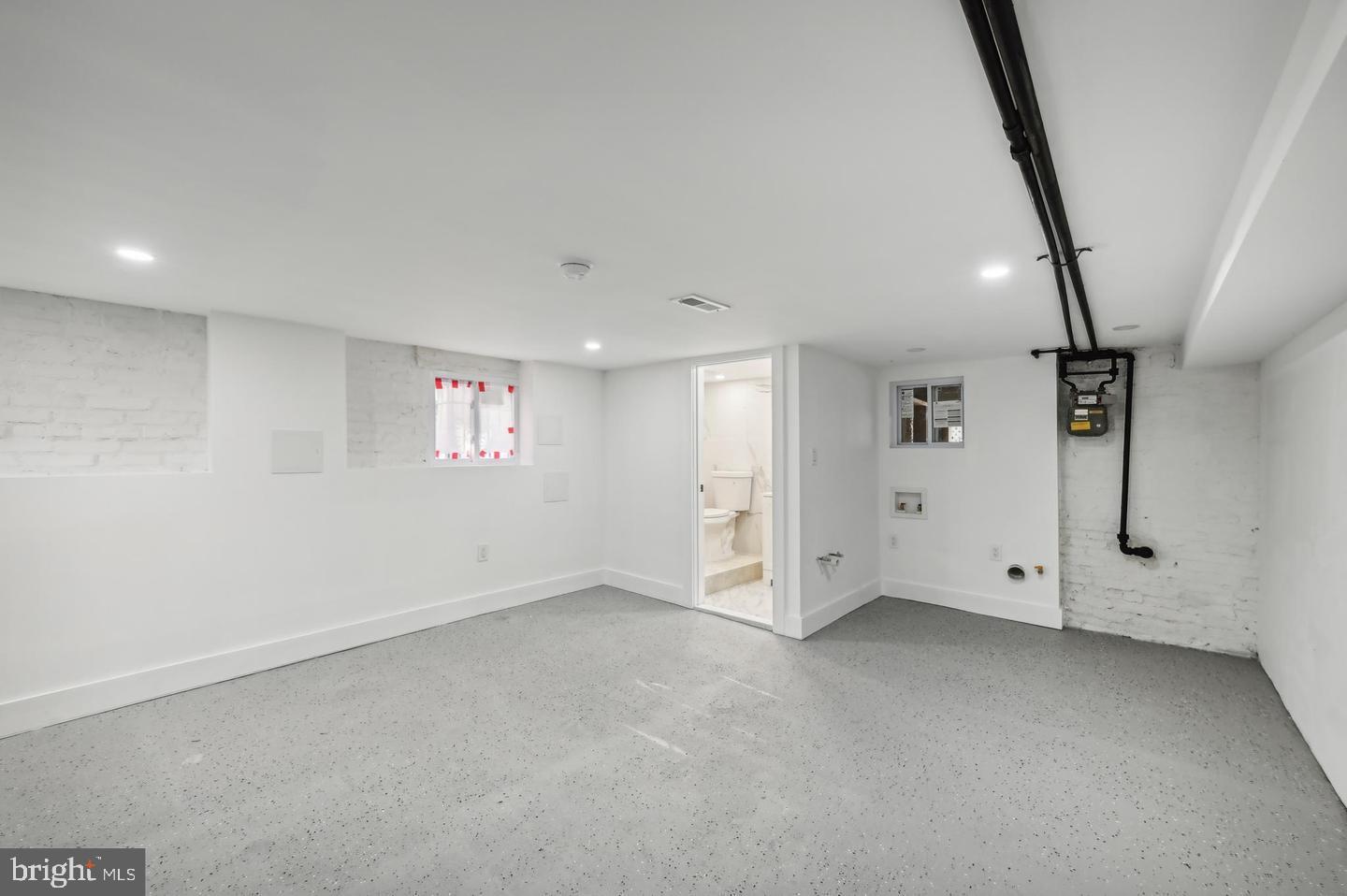 RICHNOR SPRINGS - Residential