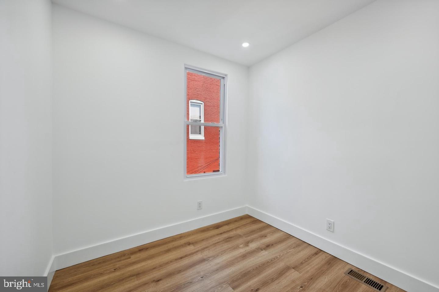 RICHNOR SPRINGS - Residential