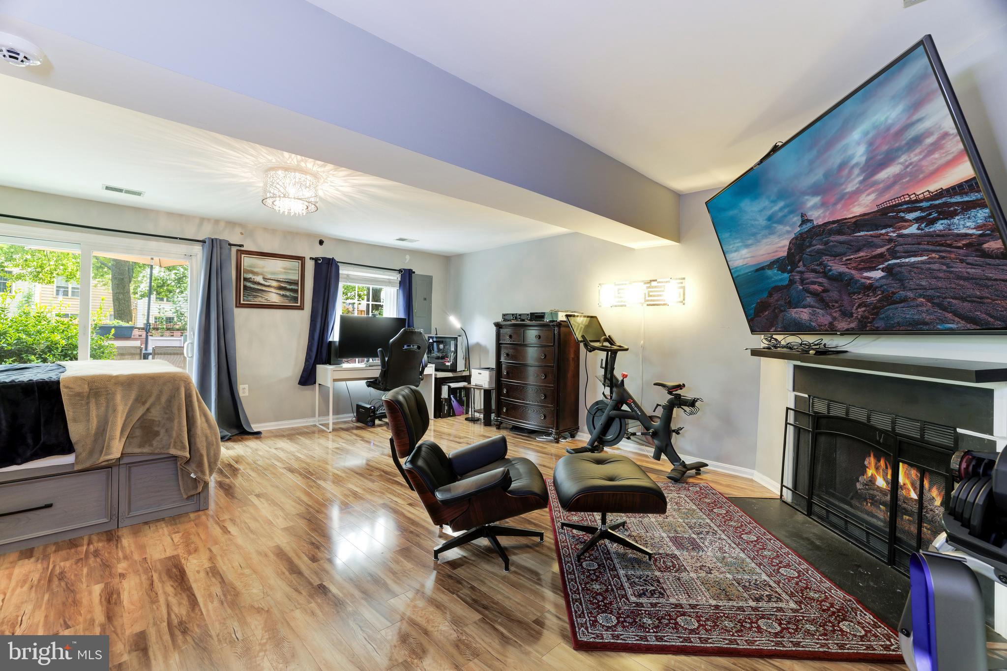 GLEN ALDEN - Residential