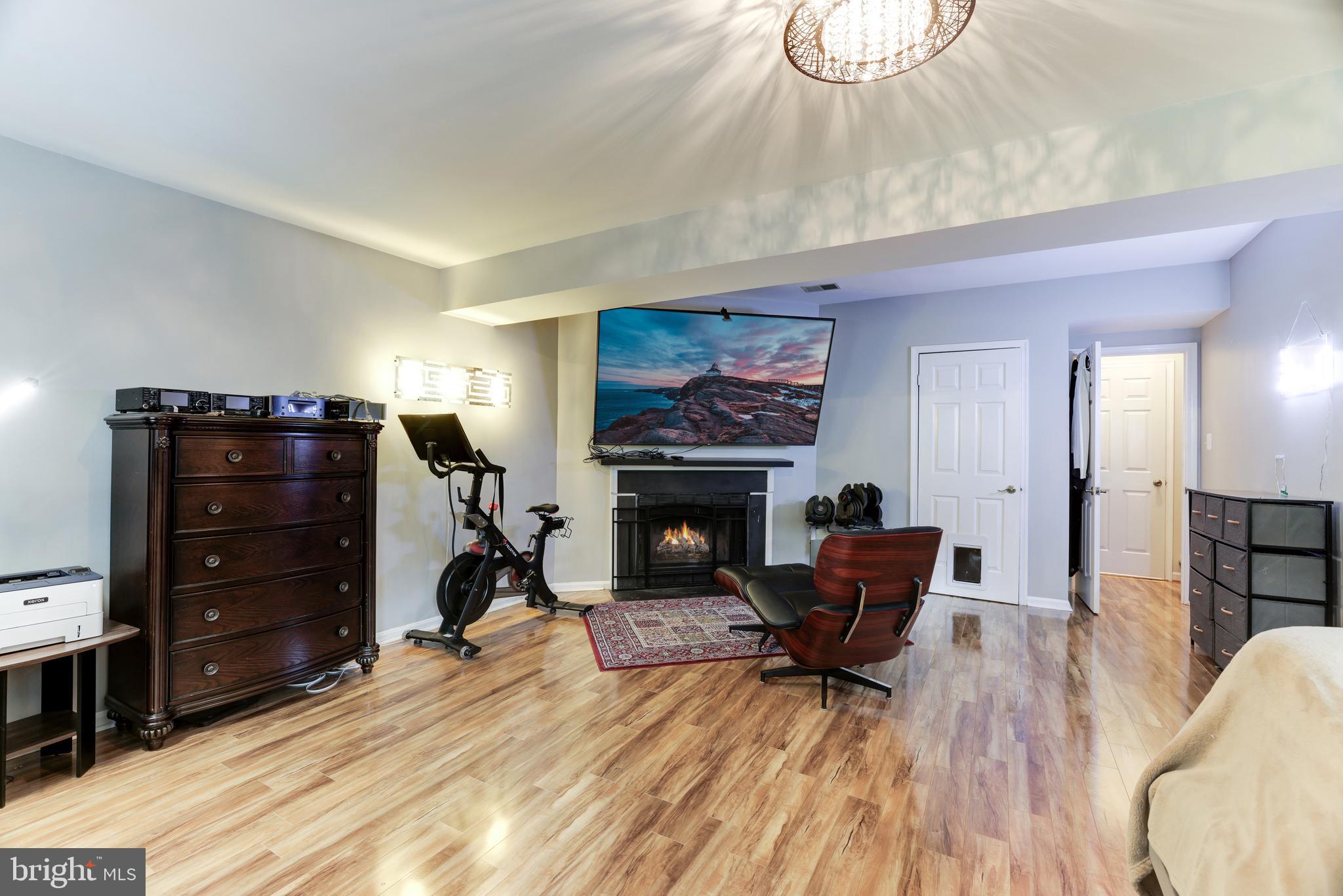 GLEN ALDEN - Residential