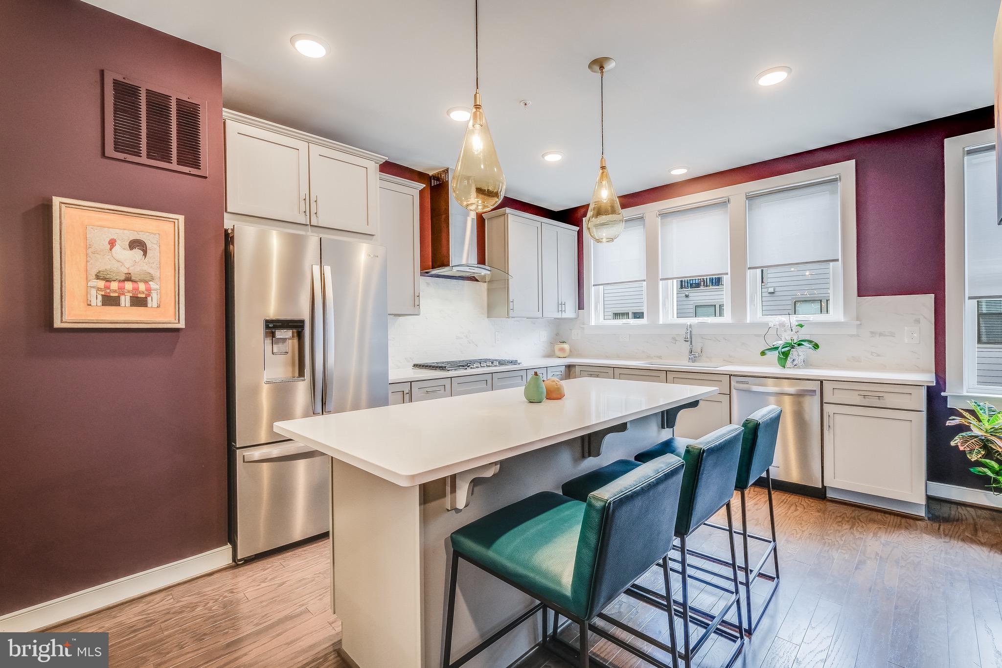 METROPARK AT ARROWBROOK - Residential