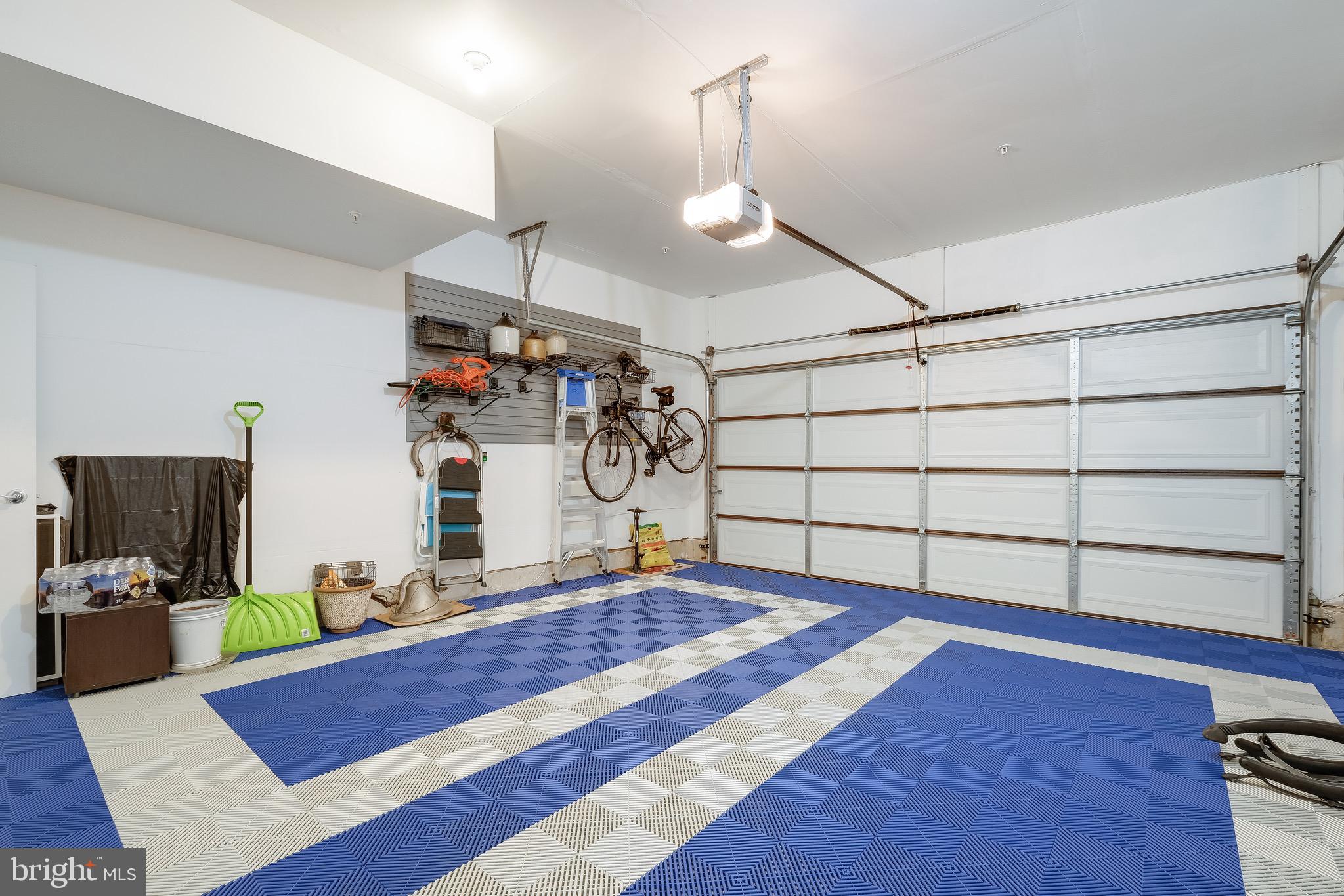 METROPARK AT ARROWBROOK - Residential