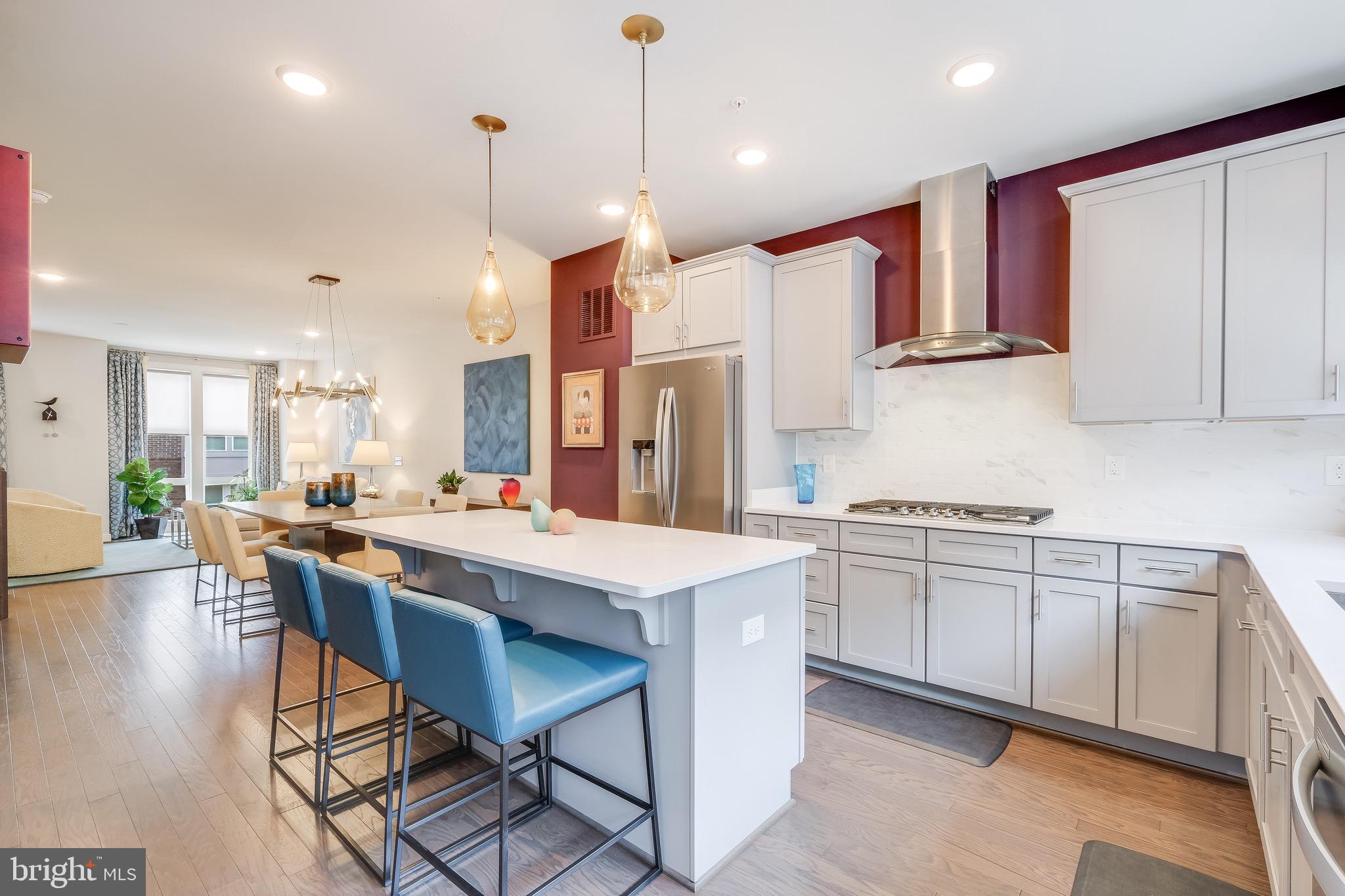 METROPARK AT ARROWBROOK - Residential