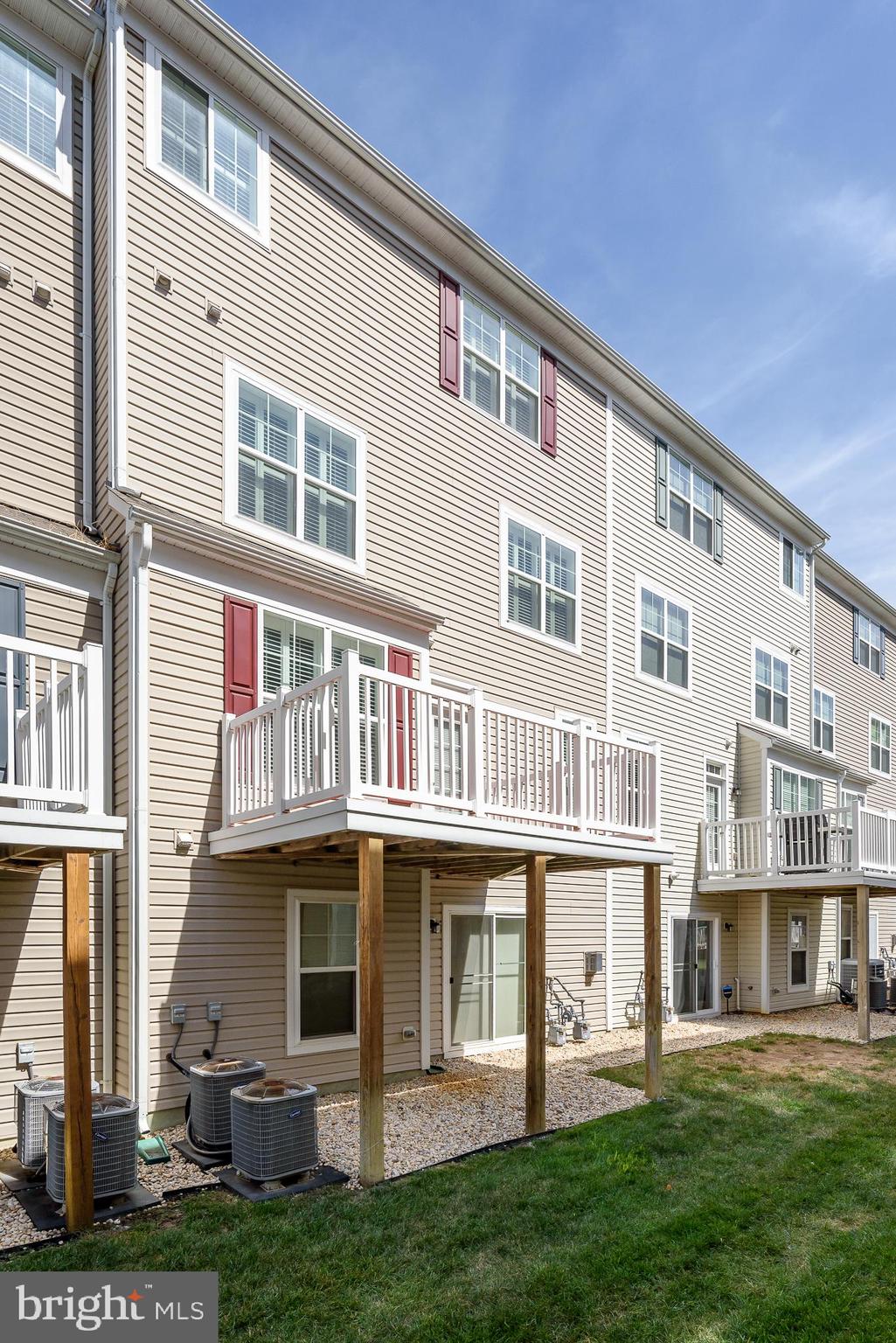 SUMMERWALK AT STONE RIDGE - Residential