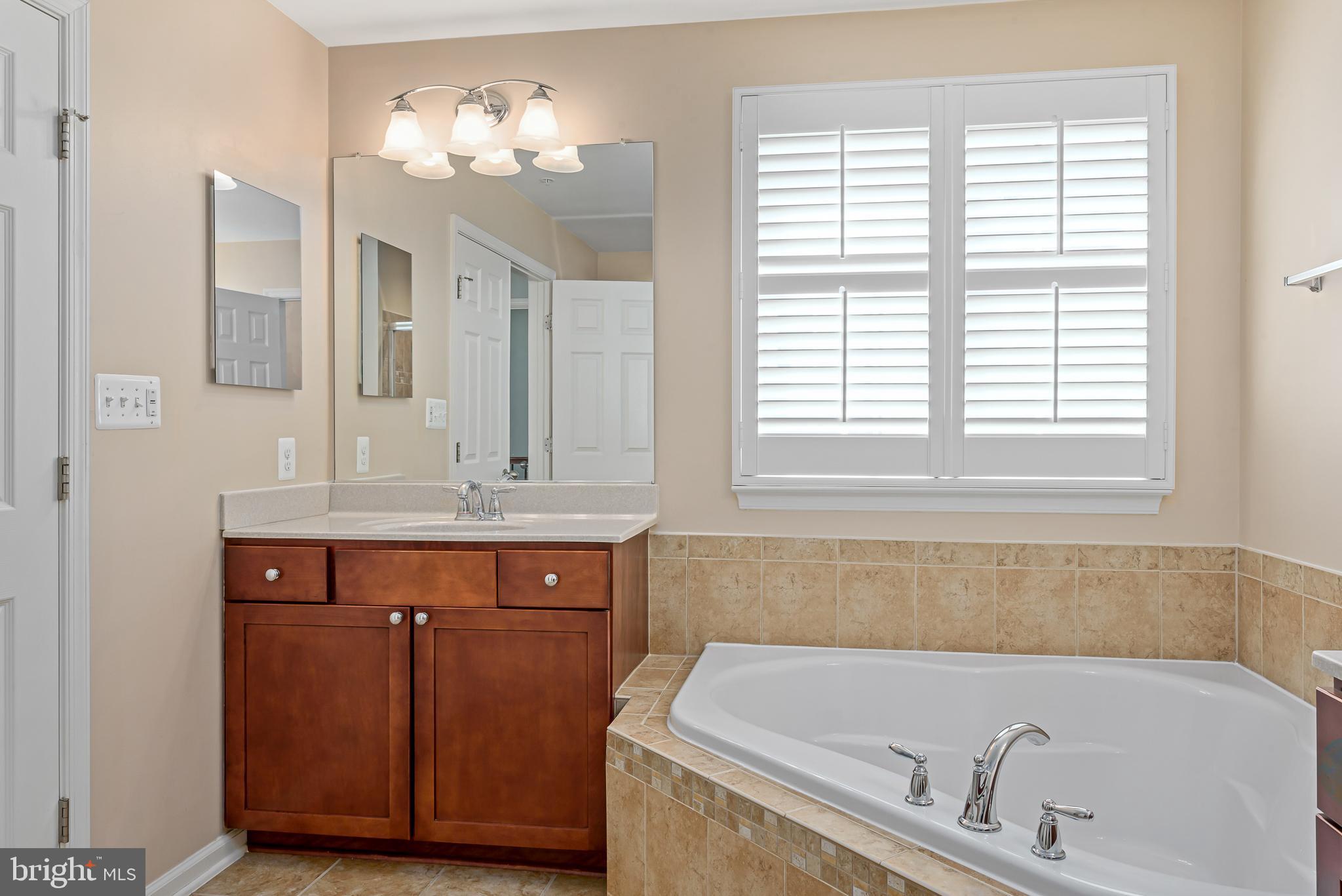 SUMMERWALK AT STONE RIDGE - Residential