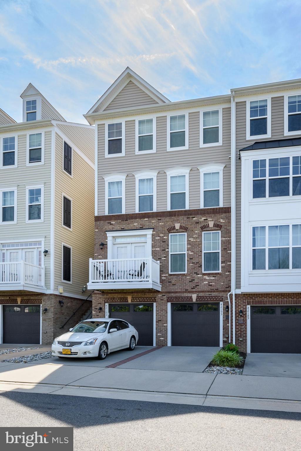 SUMMERWALK AT STONE RIDGE - Residential