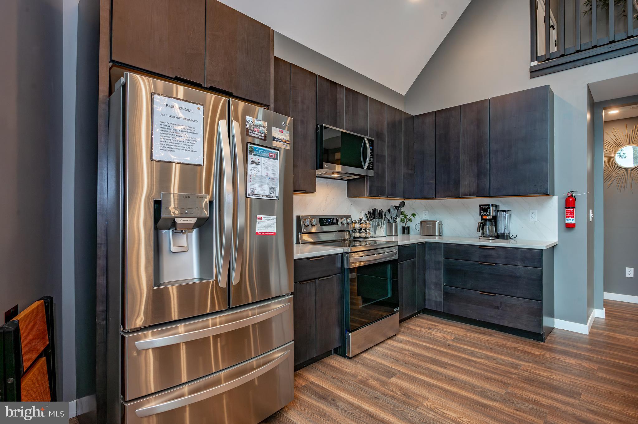 SANDY SHORES ESTATES - Residential